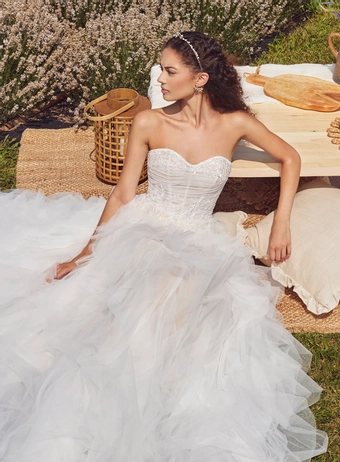 L'Amour by Calla Blanche Style #LA24101 #3 frontface vertical cropped thumbnail